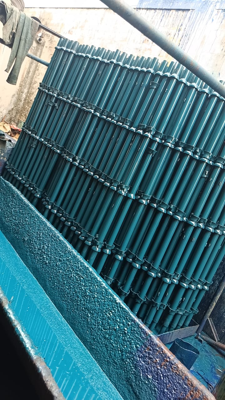 Cup Lock System 1